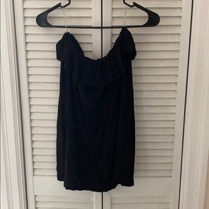 Black ruffled tube top